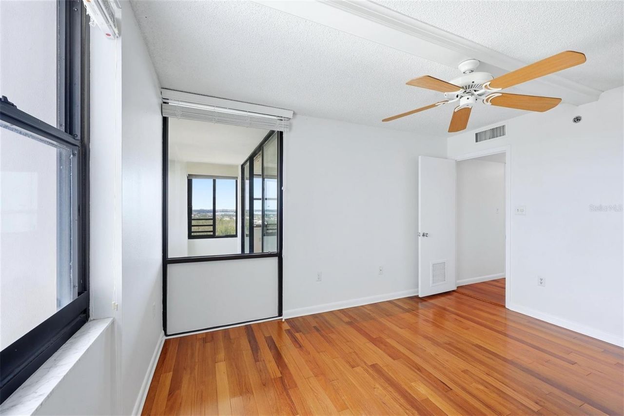 770 S Palm Avenue, Unit 1501, Sarasota, FL 34236 Photo