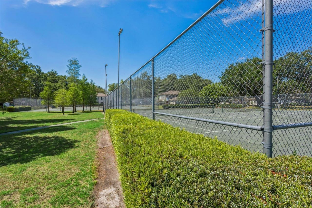 6341 Treetop Circle , Unit 6341, Temple Terrace, FL 33617 Photo