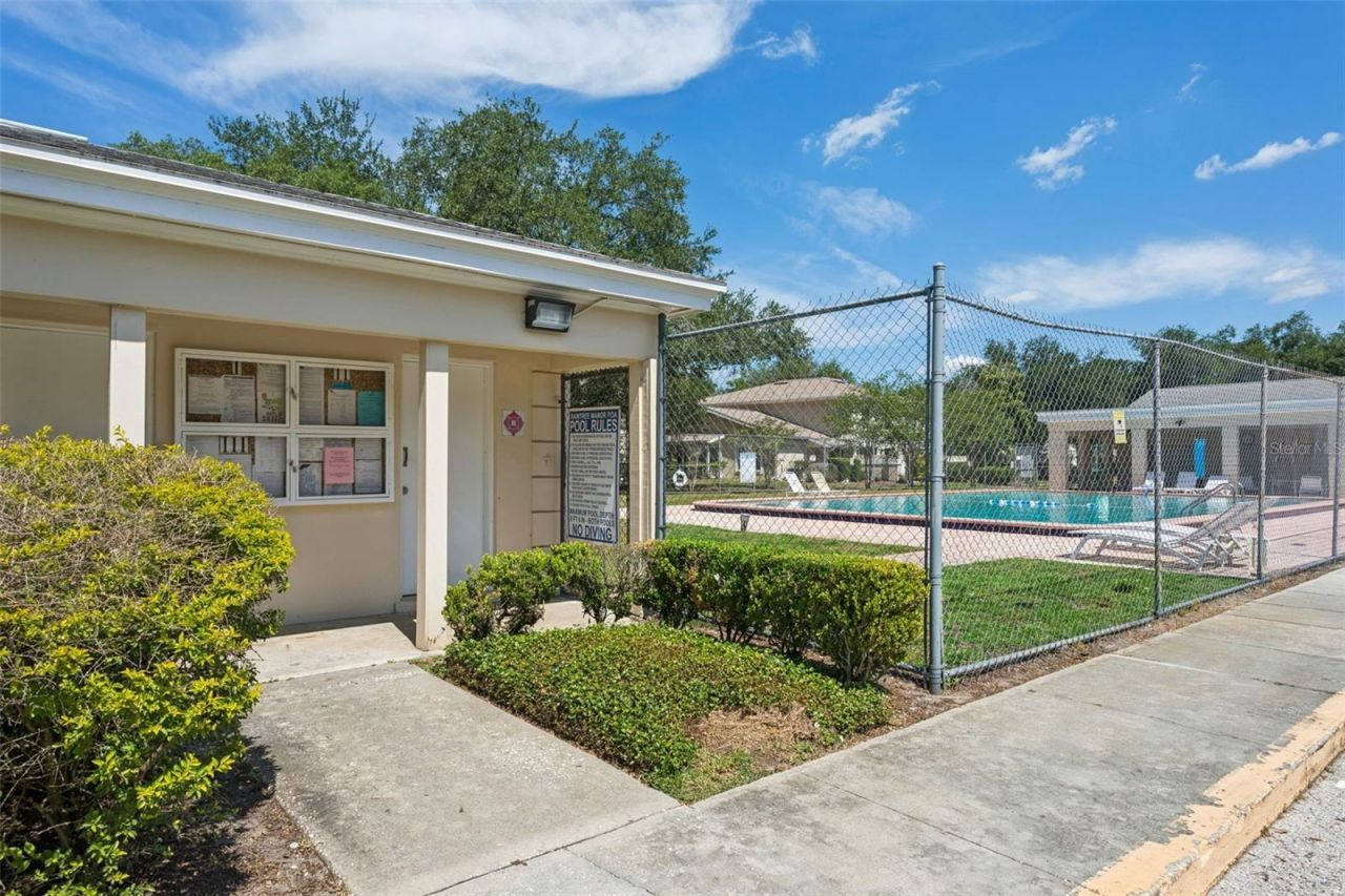 6341 Treetop Circle , Unit 6341, Temple Terrace, FL 33617 Photo