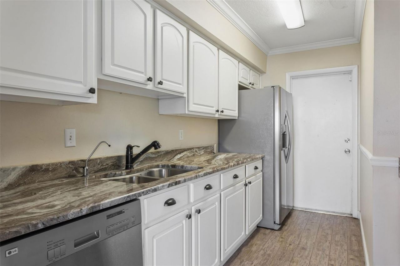 6341 Treetop Circle , Unit 6341, Temple Terrace, FL 33617 Photo