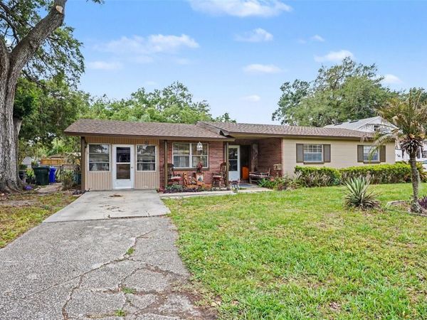 618 YOUNG PLACE , LAKELAND, FL 33803