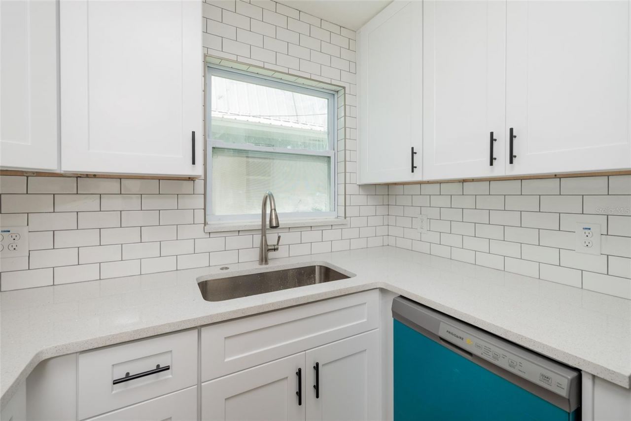 10 164th Avenue, Unit 1, Redington Beach, FL 33708 Photo