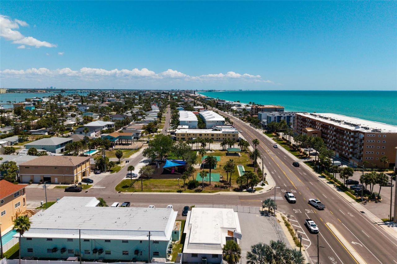 10 164th Avenue, Unit 1, Redington Beach, FL 33708 Photo