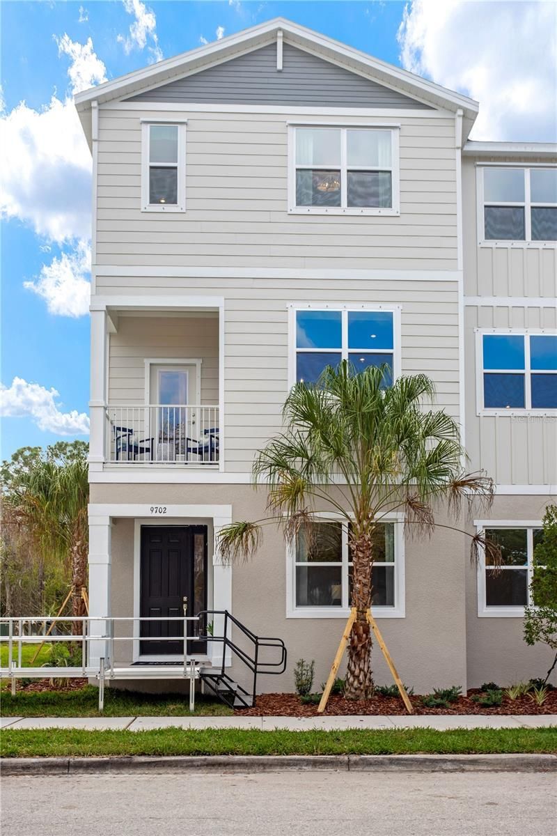 9604 Tate Lane , Westchase, FL 33626 Main Photo