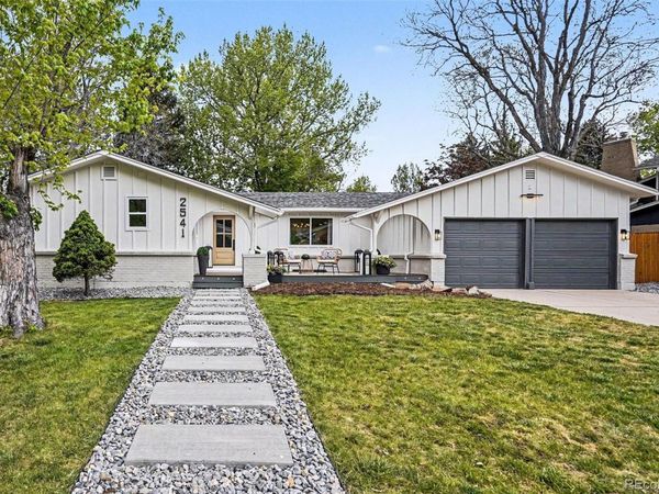 2541 S Yarrow Street, Lakewood, CO 80227