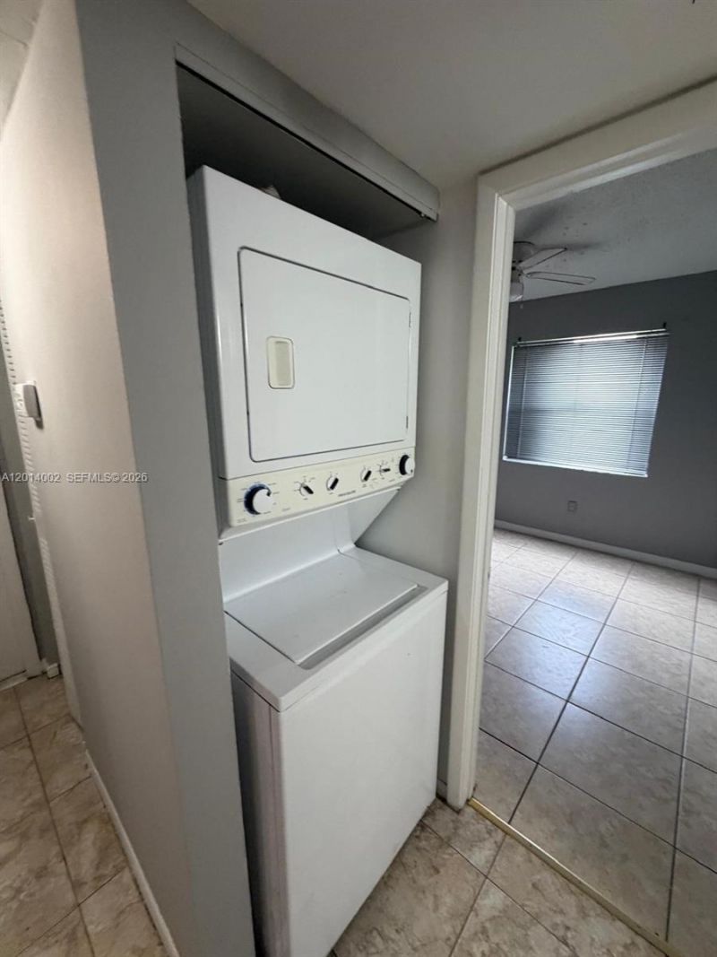 20825 NE 8th Ct , Unit 103-19, Miami, FL 33179 Photo