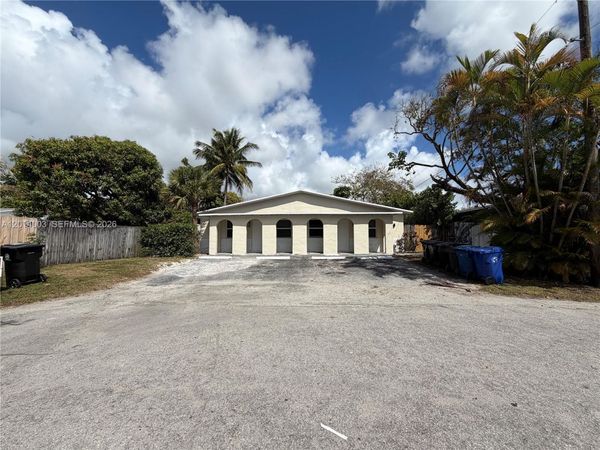 953 SW 16 ST, Unit |, Fort Lauderdale, FL 33315