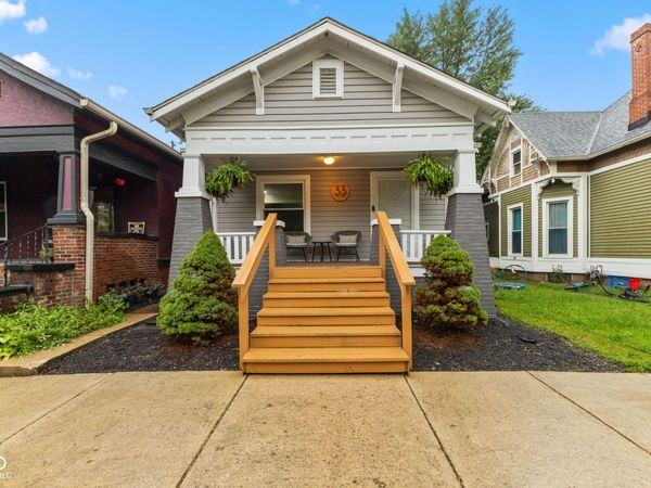 33 W Mechanic Street , Shelbyville, IN 46176
