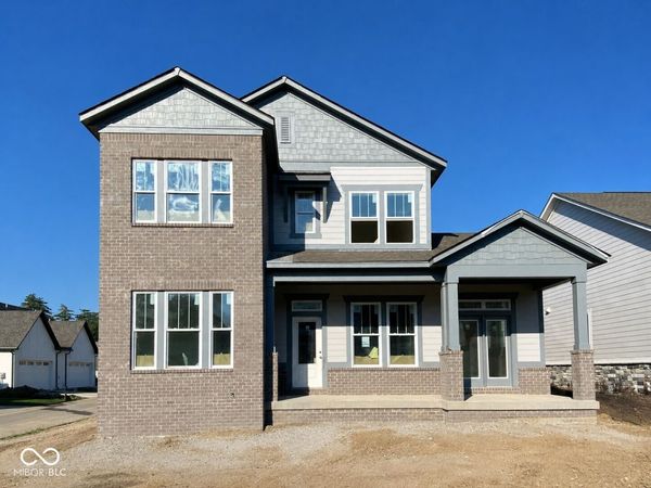 6082 Salisbury Street, Zionsville, IN 46077