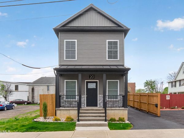 20 Monroe Street, Schenectady, NY 12305