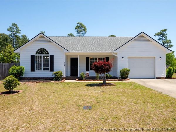119 Raymond Street , Raeford, NC 28376