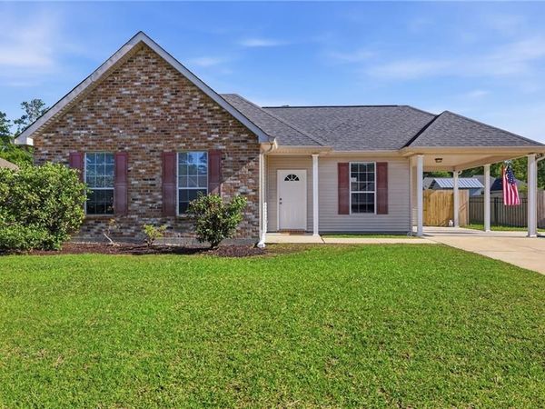 20095 PECAN Trace , Ponchatoula, LA 70454