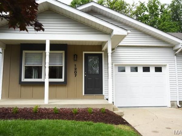 1207 Chancellor Drive , Edwardsville, IL 62025