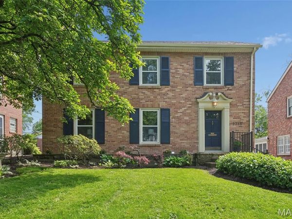 9366 White Avenue, Brentwood, MO 63144