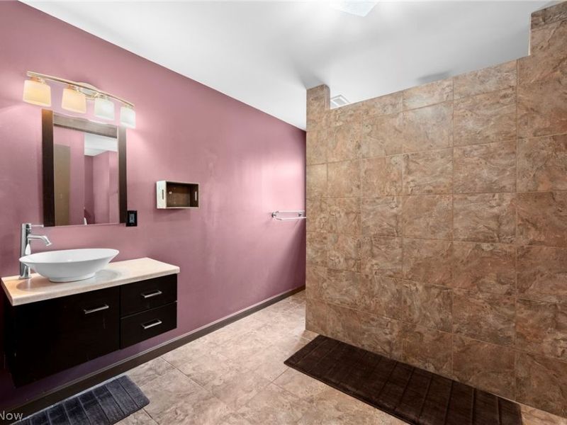 241 Myrtle Street, Ravenna, OH 44266 Photo 32