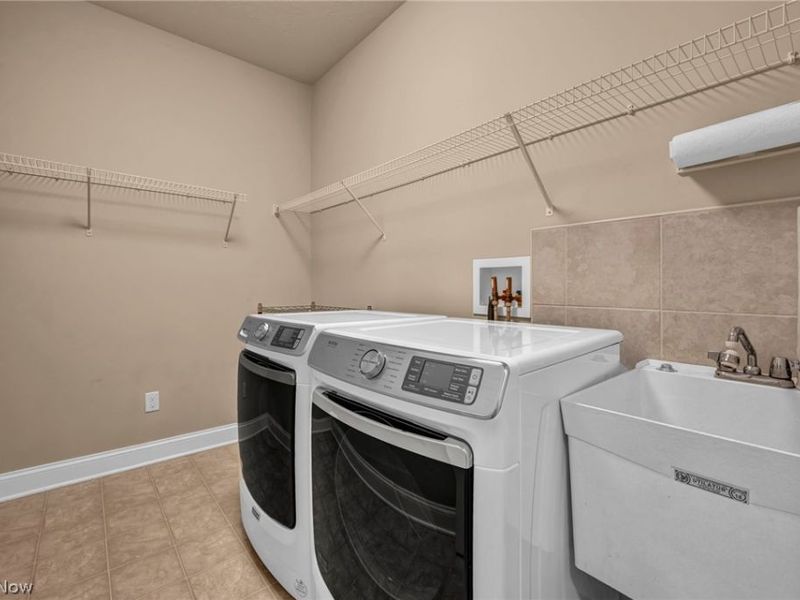 37852 Ashfield Way , North Ridgeville, OH 44039 Photo 37