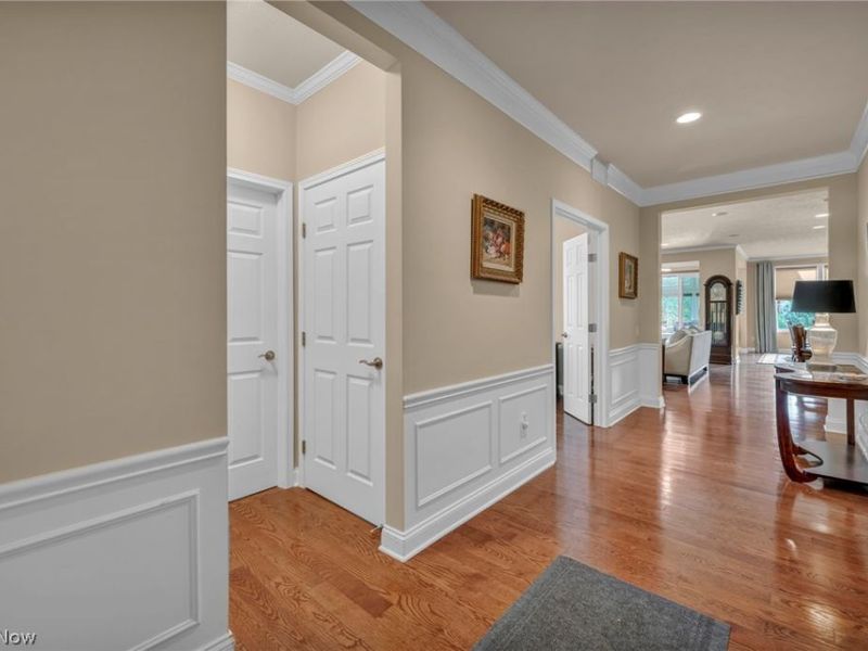 37852 Ashfield Way , North Ridgeville, OH 44039 Photo 4