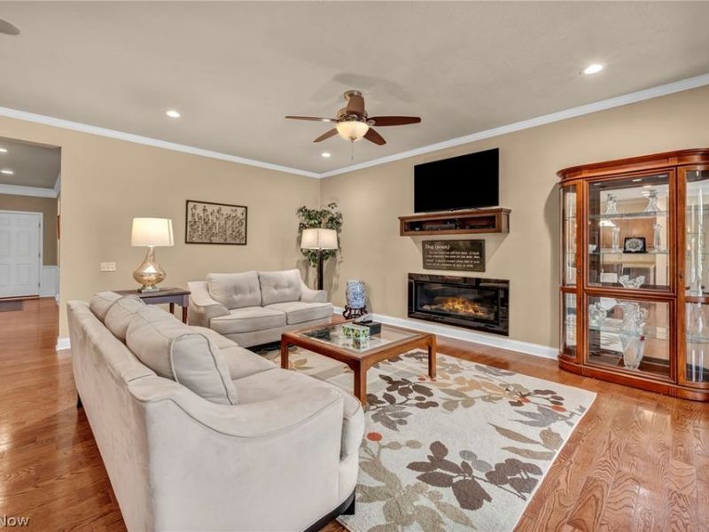 37852 Ashfield Way , North Ridgeville, OH 44039 Photo 6