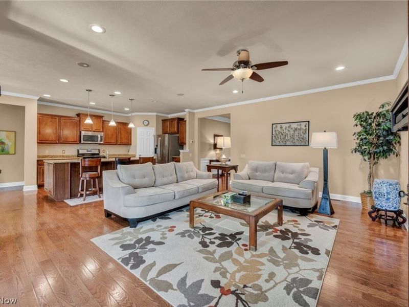 37852 Ashfield Way , North Ridgeville, OH 44039 Photo 8