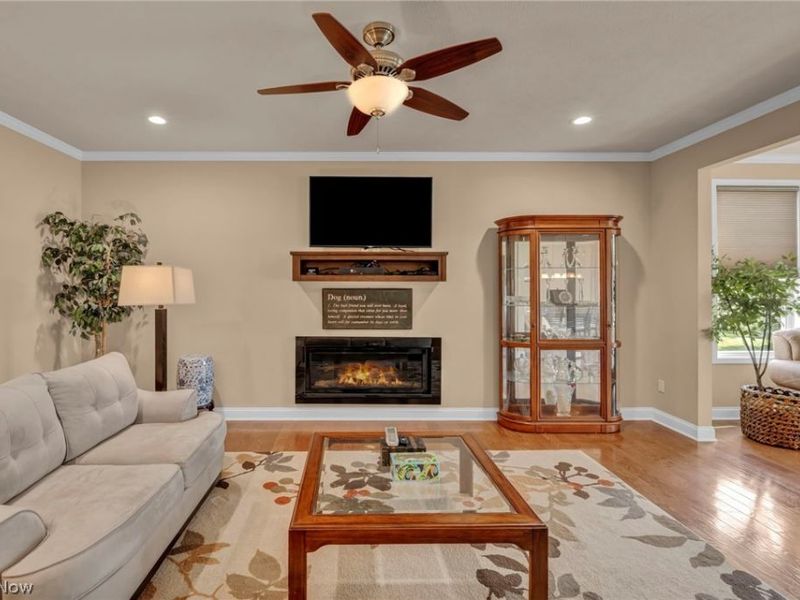 37852 Ashfield Way , North Ridgeville, OH 44039 Photo 9