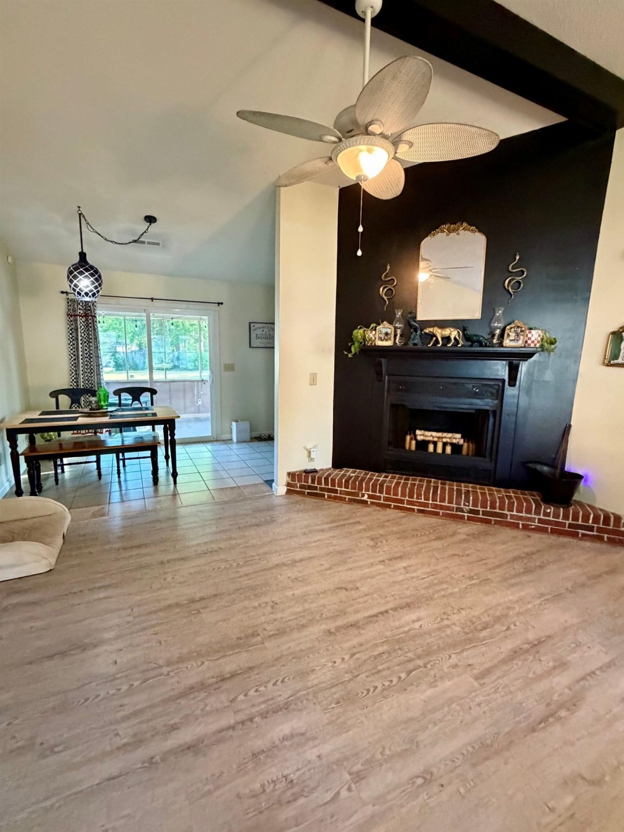 1002 Shem Creek Circle Photo 4