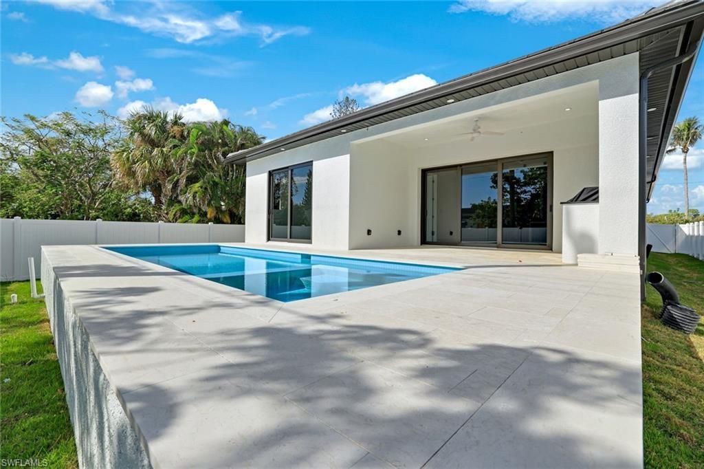 1248 Trail Terrace Dr , Naples, FL 34103 Photo