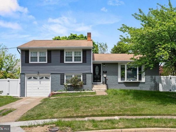 410 TAFT PLACE , BEVERLY, NJ 08010