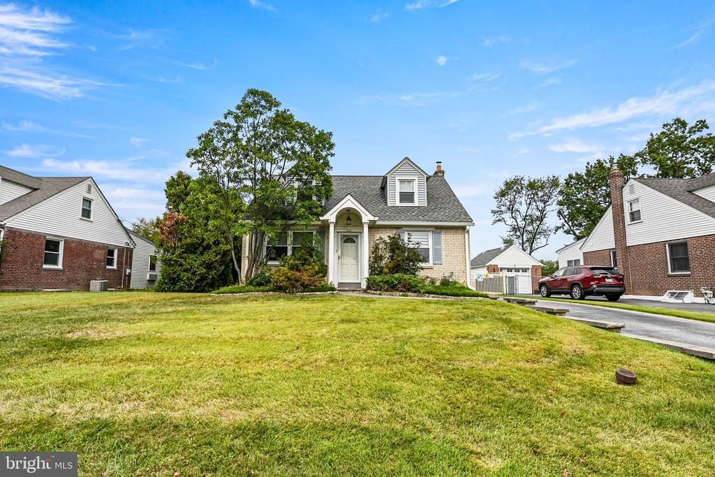 453 CLAREMONT ROAD , SPRINGFIELD, PA 19064