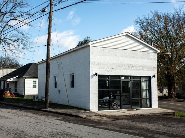 1414 Highland Ave, Columbia, TN 38401