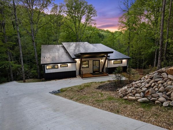 148 Brookwood Drive , Blue Ridge, GA 30513