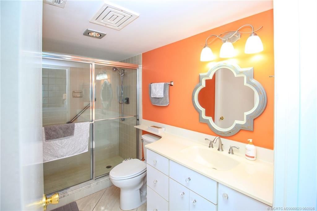 2571 NE Ocean Boulevard, Unit 406, Stuart, FL 34996 Photo