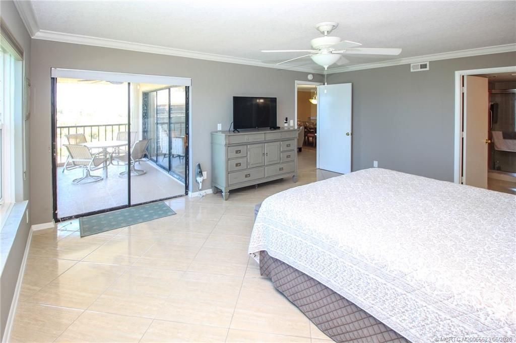 2571 NE Ocean Boulevard, Unit 406, Stuart, FL 34996 Photo