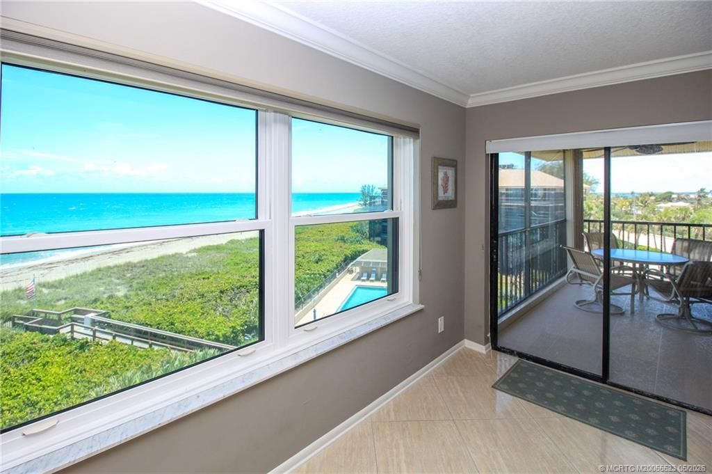 2571 NE Ocean Boulevard, Unit 406, Stuart, FL 34996 Photo
