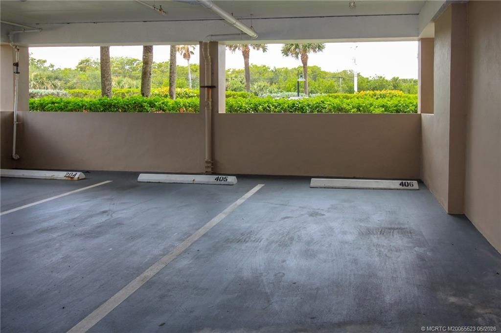 2571 NE Ocean Boulevard, Unit 406, Stuart, FL 34996 Photo