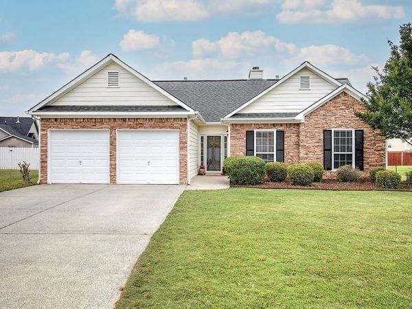 12 Independence Way NE, Cartersville, GA 30121