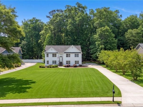 348 Carrington Drive, Athens, GA 30605