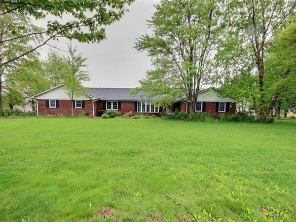 5496 S 700 E, Walton, IN 46994