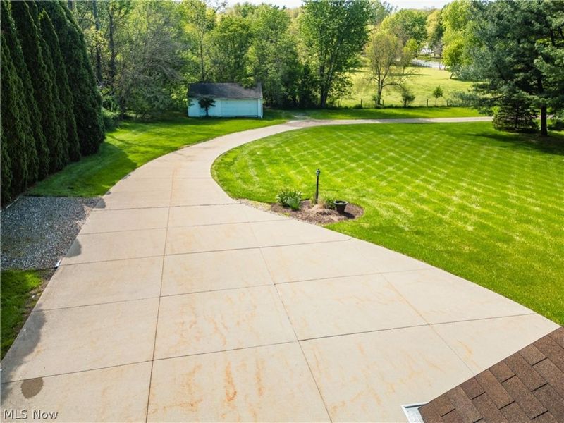1126 Lanner Street NW, North Canton, OH 44720 Photo 5