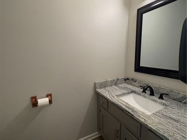 4466 Darrow Road , Unit 11, Stow, OH 44224