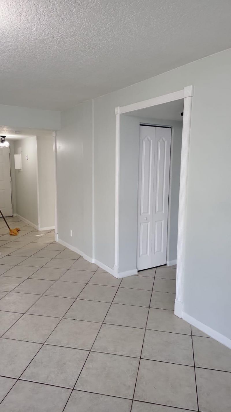 1850 N Congress Avenue, Unit 201, West Palm Beach, FL 33401 Photo
