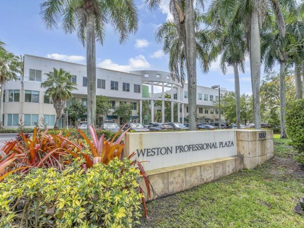 1820 N Corporate Lakes Boulevard, Unit 201, Weston, FL 33326