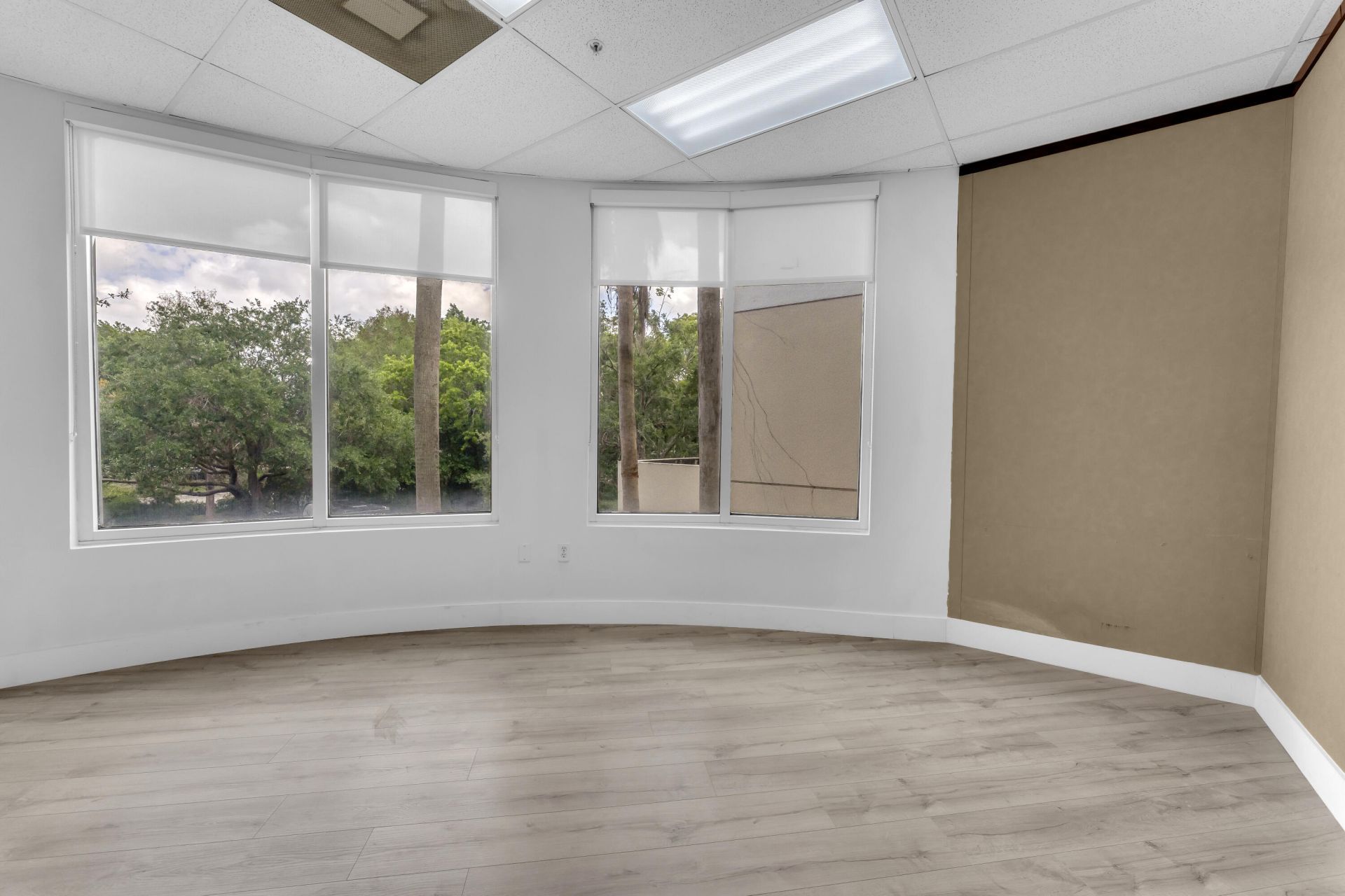 1820 N Corporate Lakes Boulevard, Unit 201, Weston, FL 33326 Photo