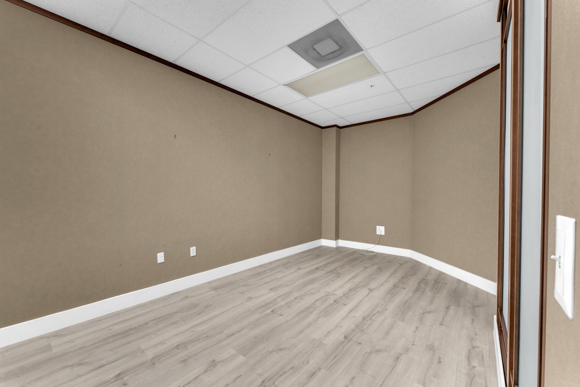 1820 N Corporate Lakes Boulevard, Unit 201, Weston, FL 33326 Photo