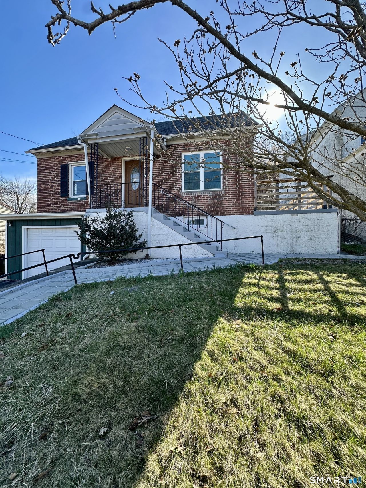 590 North Walnut, Waterbury, CT 06704 Main Photo