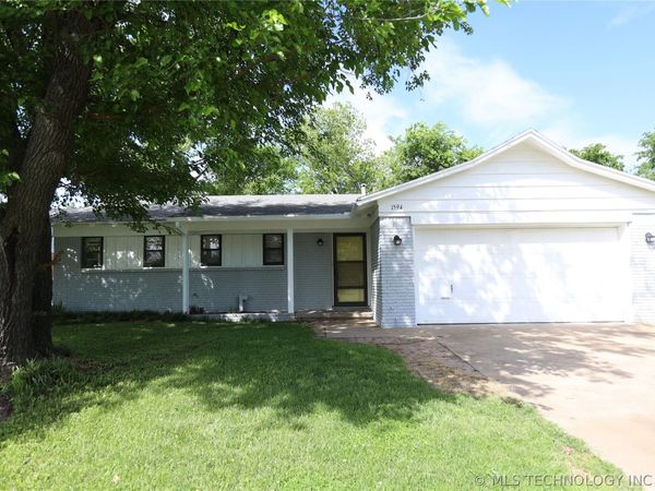1594 S 68th East Avenue , Tulsa, OK 74112