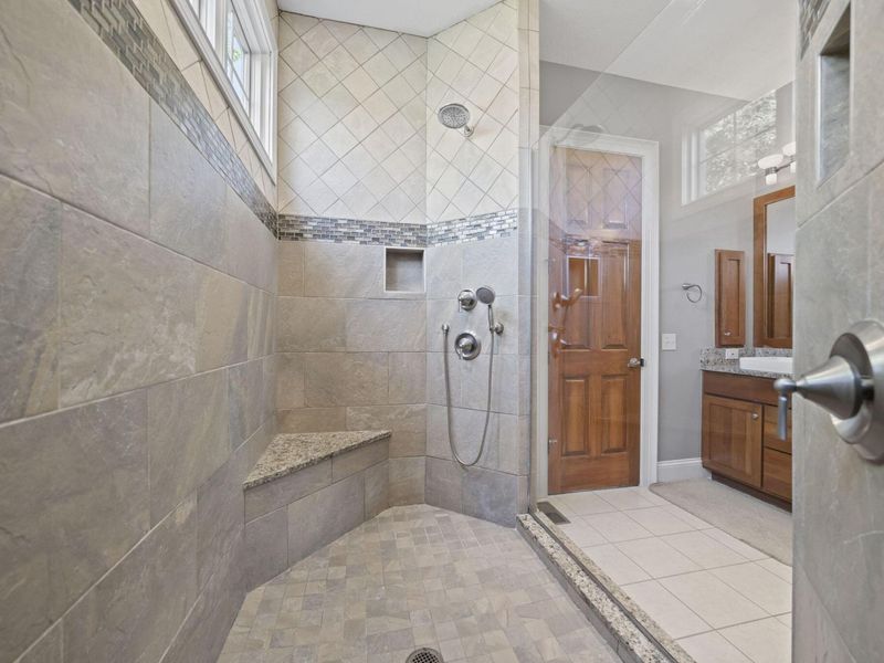 7941 Thornbush Drive, Westerville, OH 43082 Photo 47