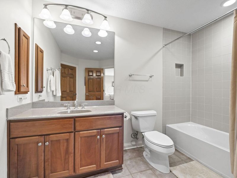 7941 Thornbush Drive, Westerville, OH 43082 Photo 68
