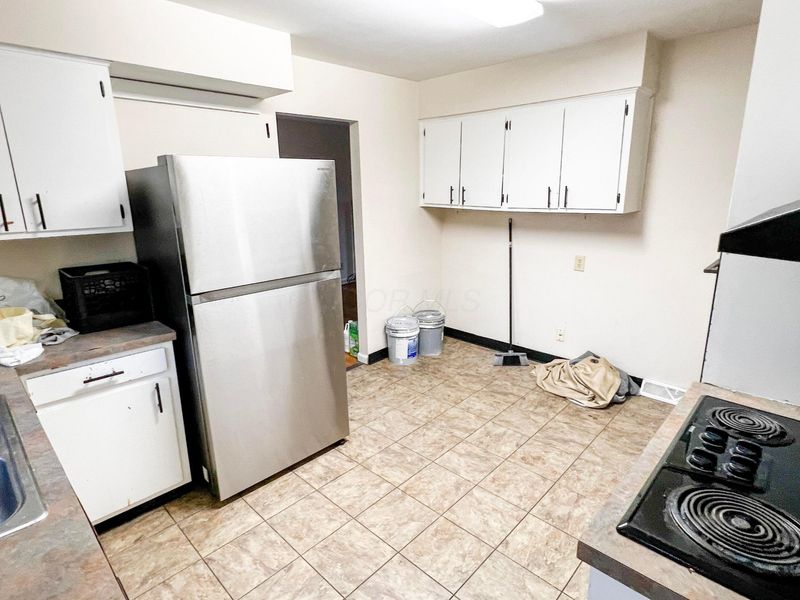 4303 Colby Avenue , Columbus, OH 43227 Photo 9