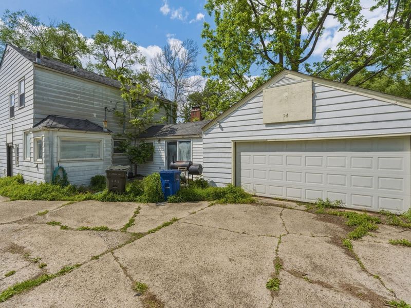 542 S James Road , Columbus, OH 43213 Photo 4