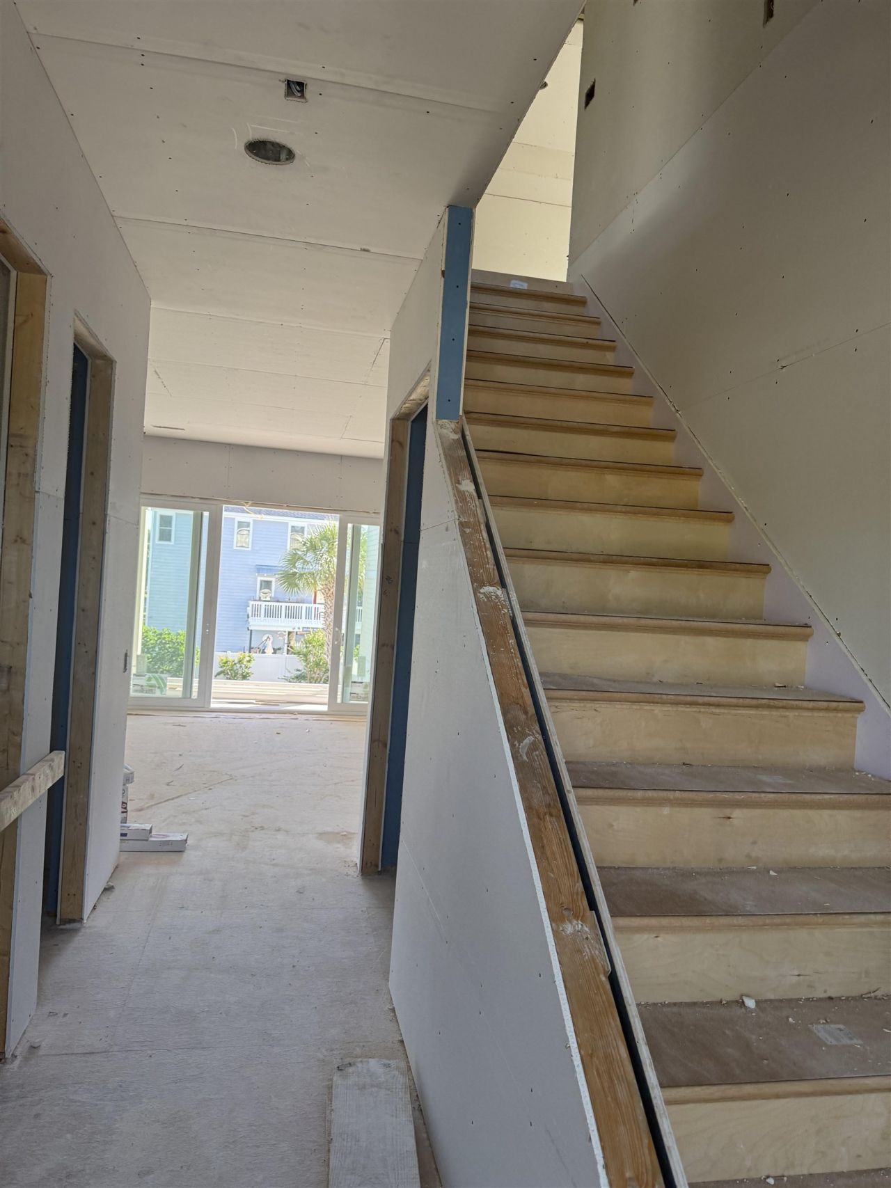 428 Vista Dr. Photo 12